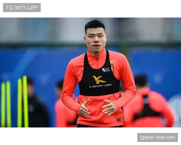 巴黎高位压迫防守软肋显现，防线一压就被突破，赛季表现稳定性面临考验