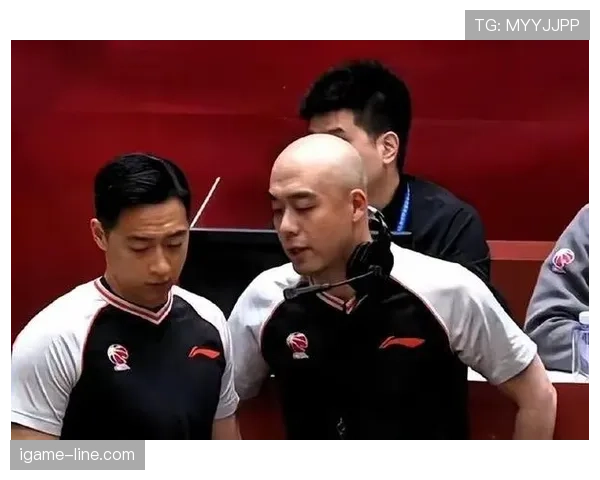 推人犯规判罚标准全解析:哪些动作会被裁判现场吹罚? 推人犯规判罚标准全解析:哪些动作会被裁判现场吹罚?